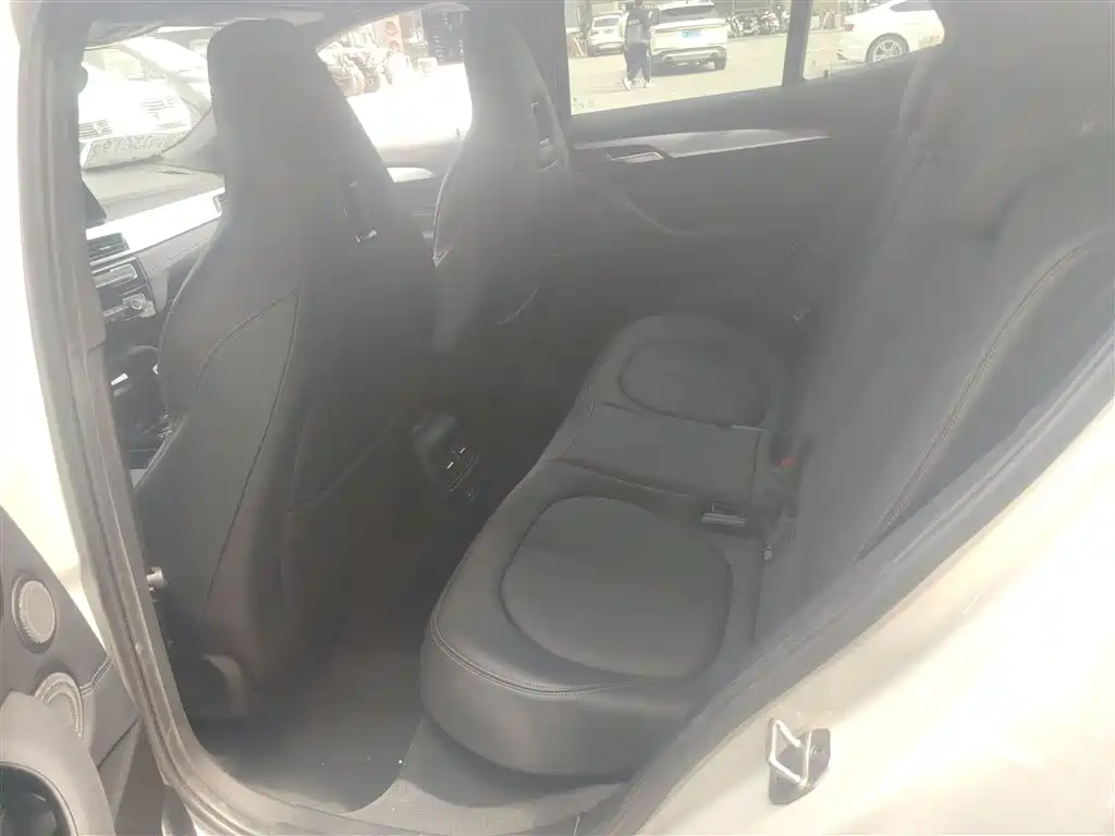 BMW X2 2021 — фото 13