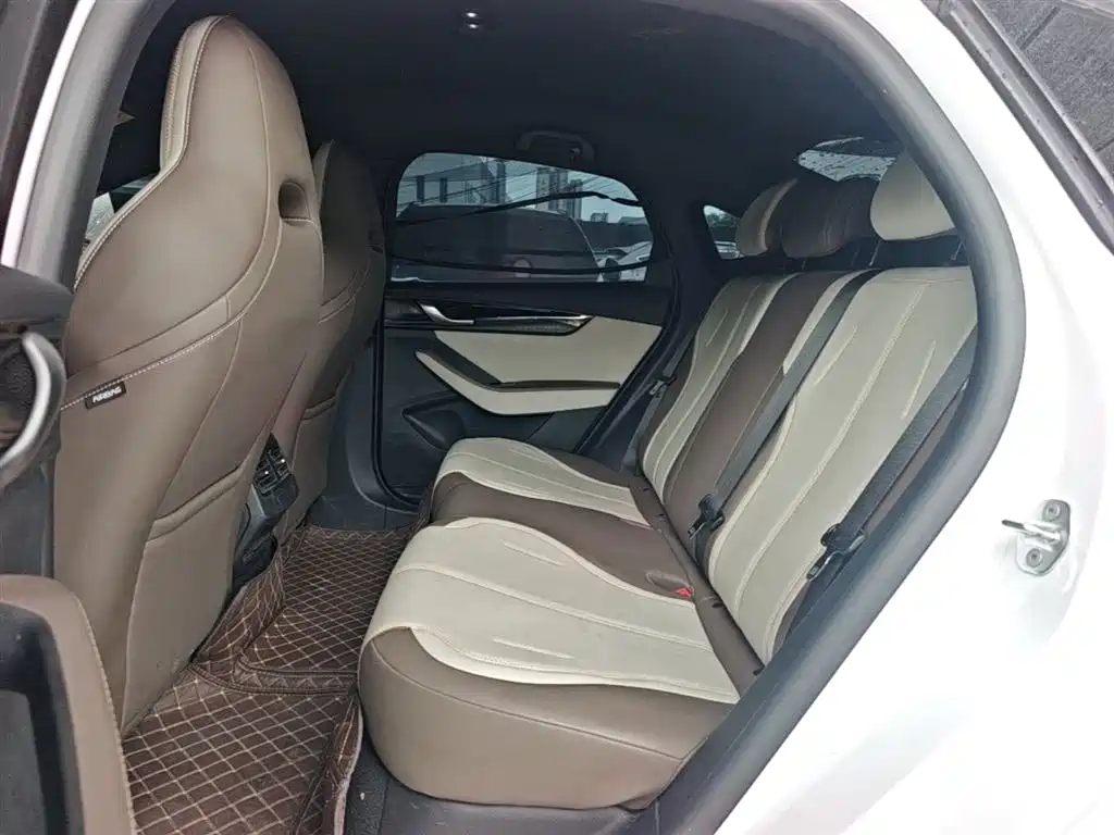 BYD Qin PLUS 2025 — фото 17