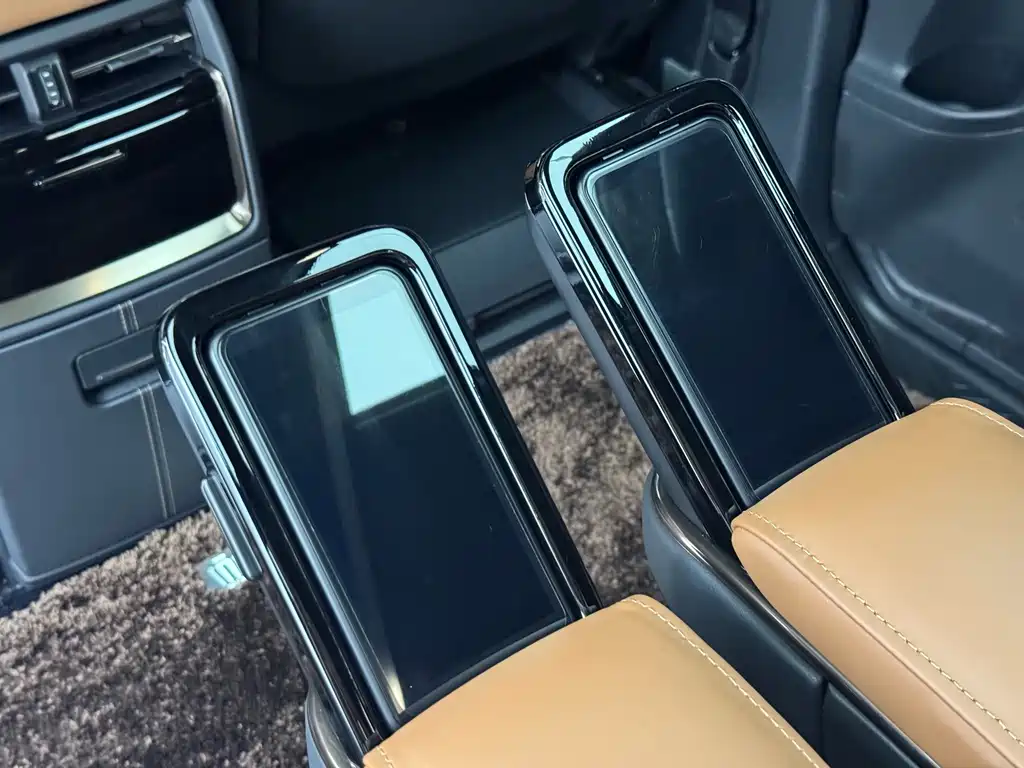 Toyota Vellfire 2025 — фото 14