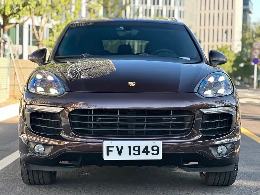 Porsche Cayenne 2017 — фото 2