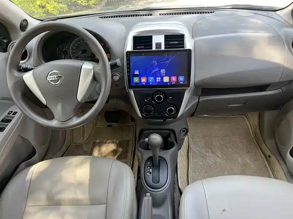 Nissan Sunny 2018