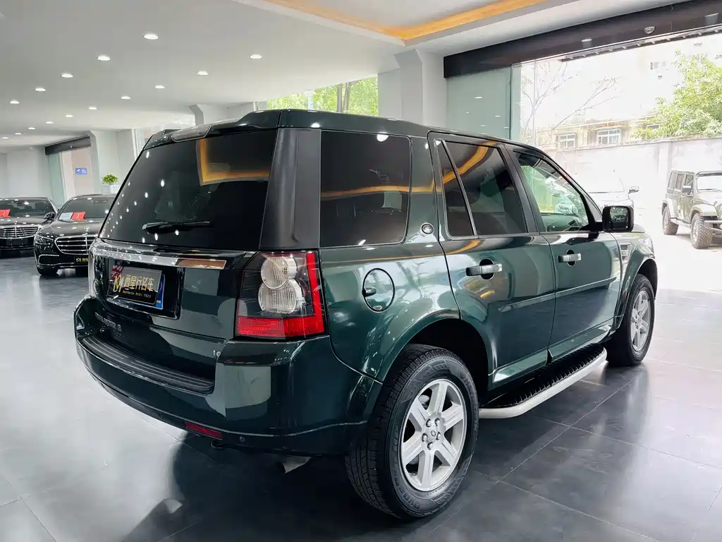 Land Rover Freelander 2 2011 — фото 3