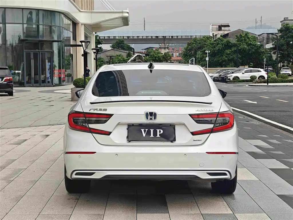 Honda Accord 2023 — фото 11