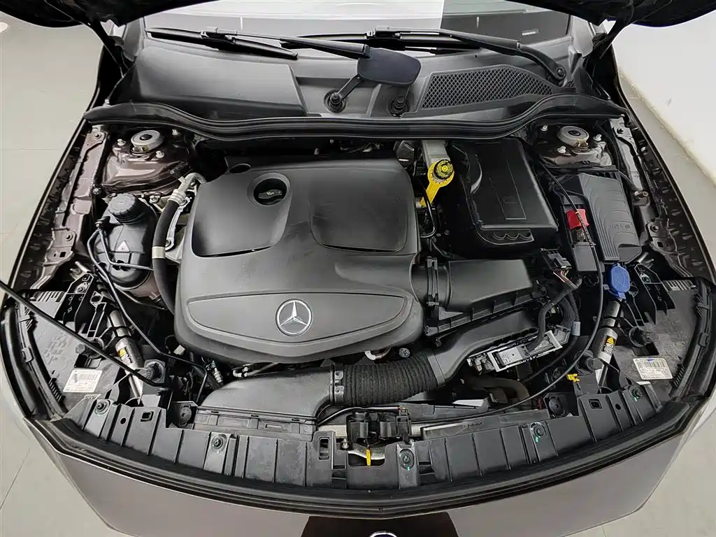 Mercedes-Benz GLA 2015 — фото 6