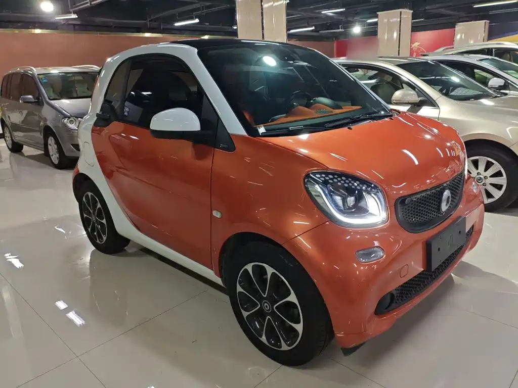 smart fortwo 2017 — фото 24