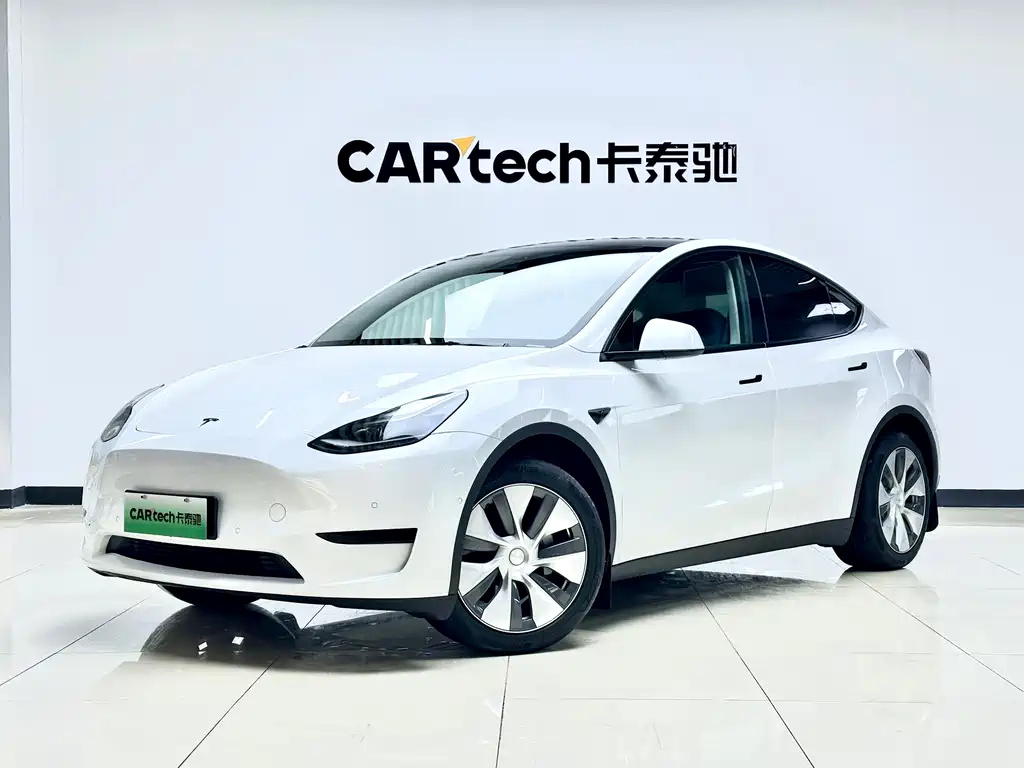 Tesla Model Y 2022 — фото 1