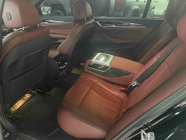 BMW 5 Series 2019