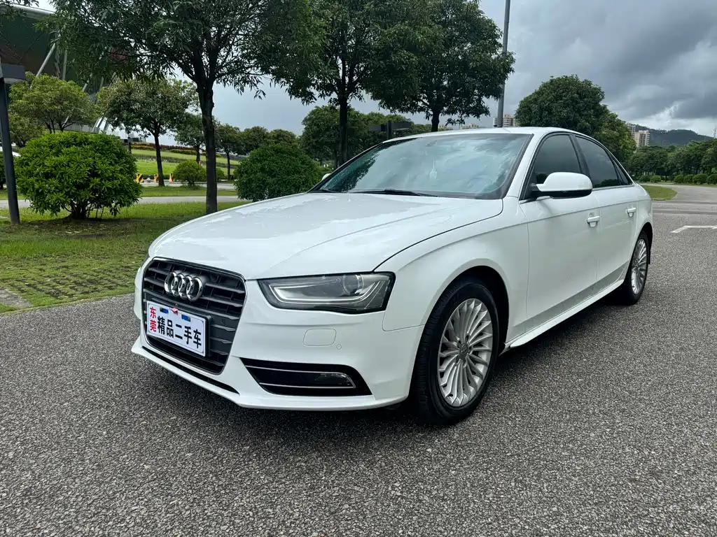 Audi A4L 2013