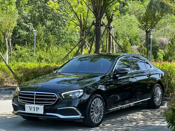 Mercedes-Benz E-Class 2023