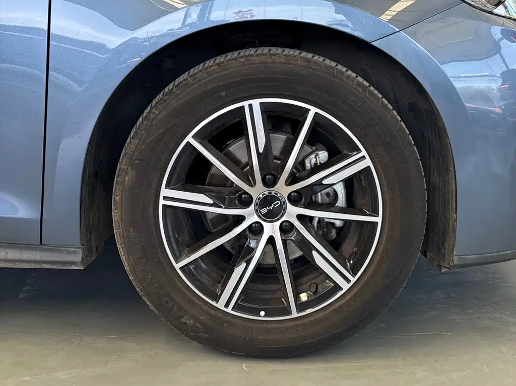 BYD Seal 06 2025 — фото 10