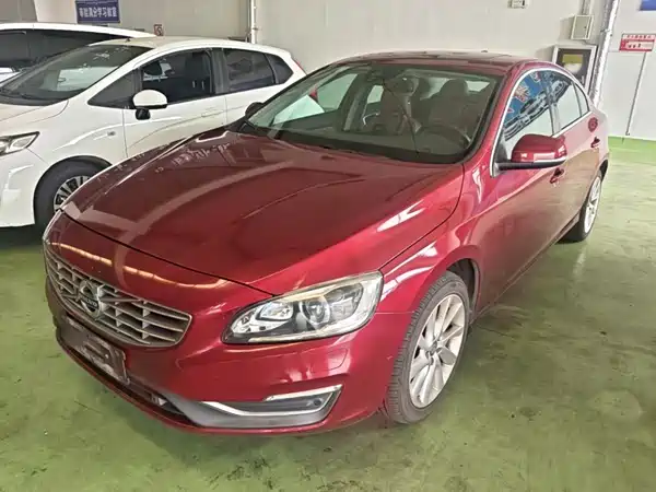 Volvo S60 2015