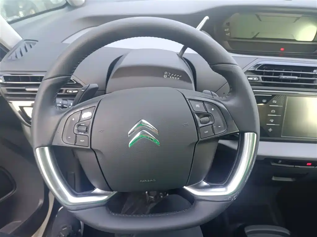 Citroen C4 Picasso 2018 — фото 3
