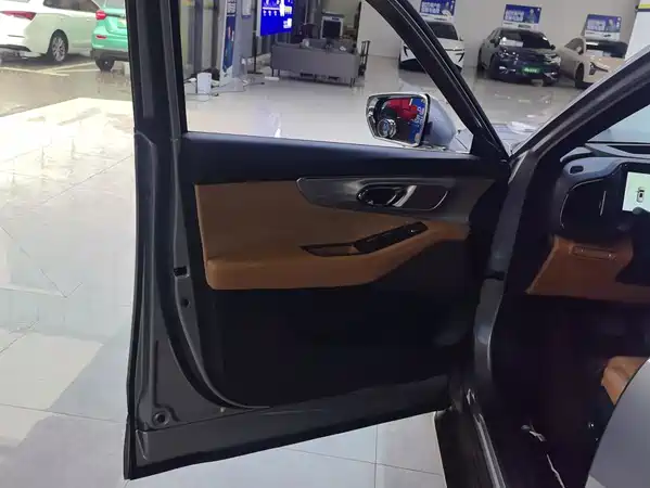 GAC Trumpchi ES9 2023