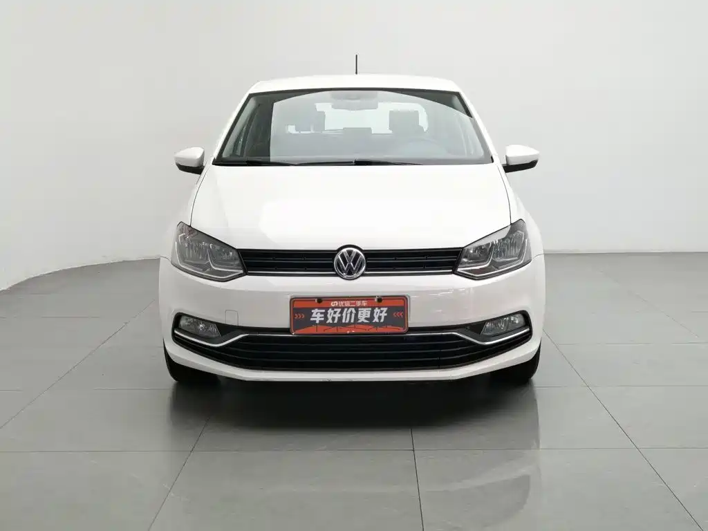 Volkswagen Polo 2015