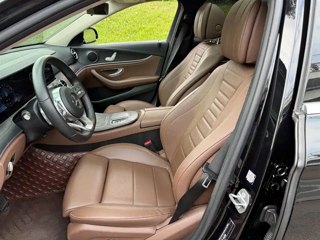 Mercedes-Benz E-Class 2020 — фото 8