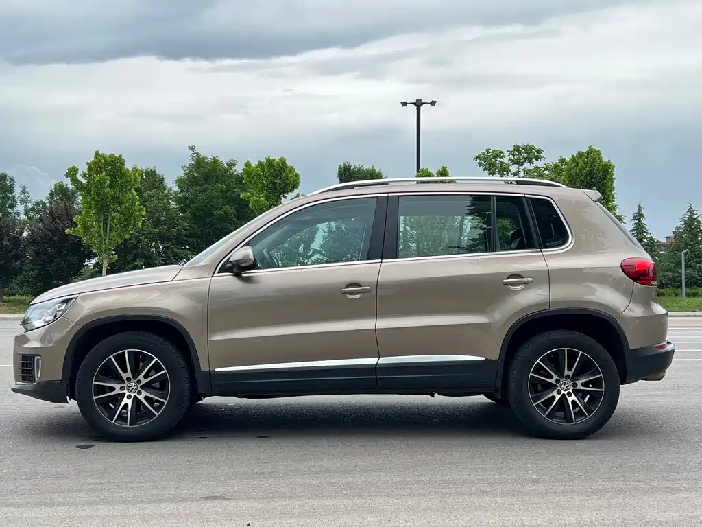 Volkswagen Tiguan 2015 — фото 5