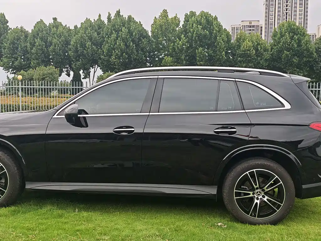 Mercedes-Benz GLC 2025 — фото 10