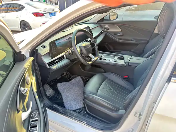 Chery Arrizo 8 2024