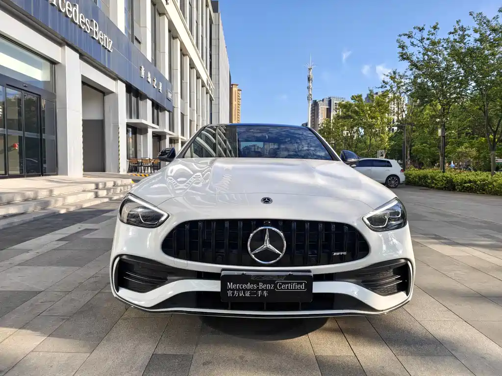 Mercedes-Benz C-Class 2024 — фото 3