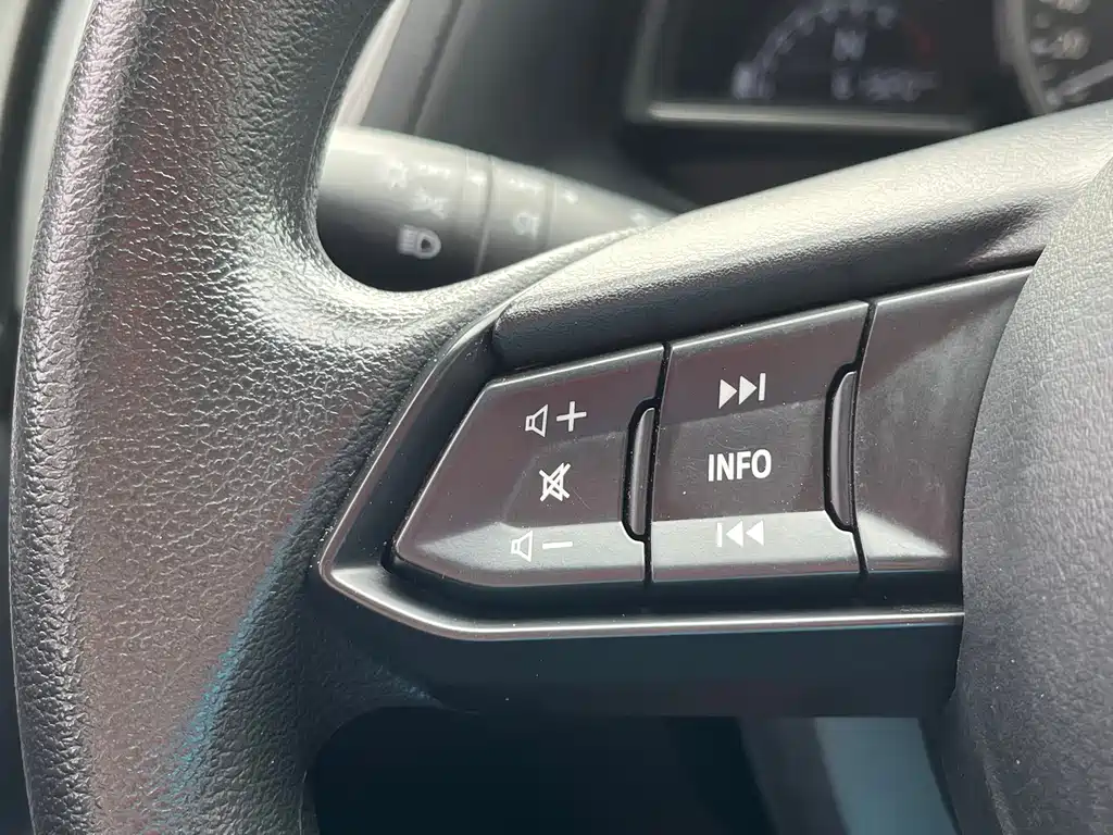 Mazda 3 Axela 2019 — фото 15