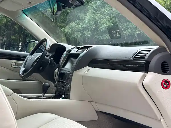 Lexus LS 2007