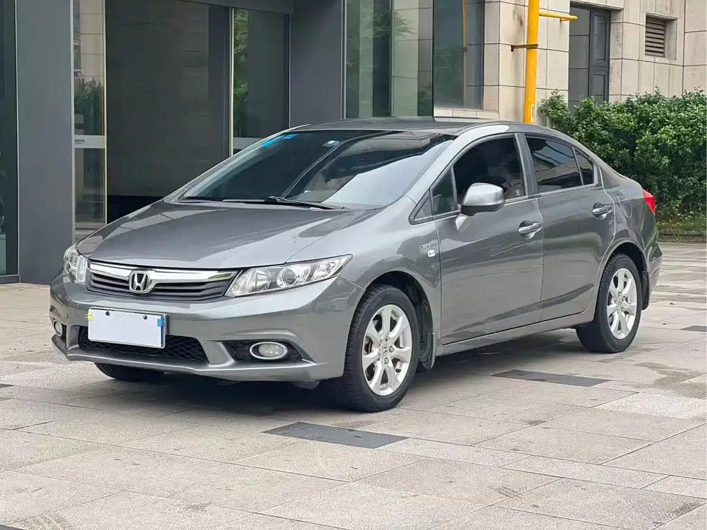 Honda Civic 2014 — фото 1