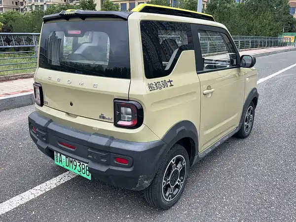 Geely Galaxy Panda 2023
