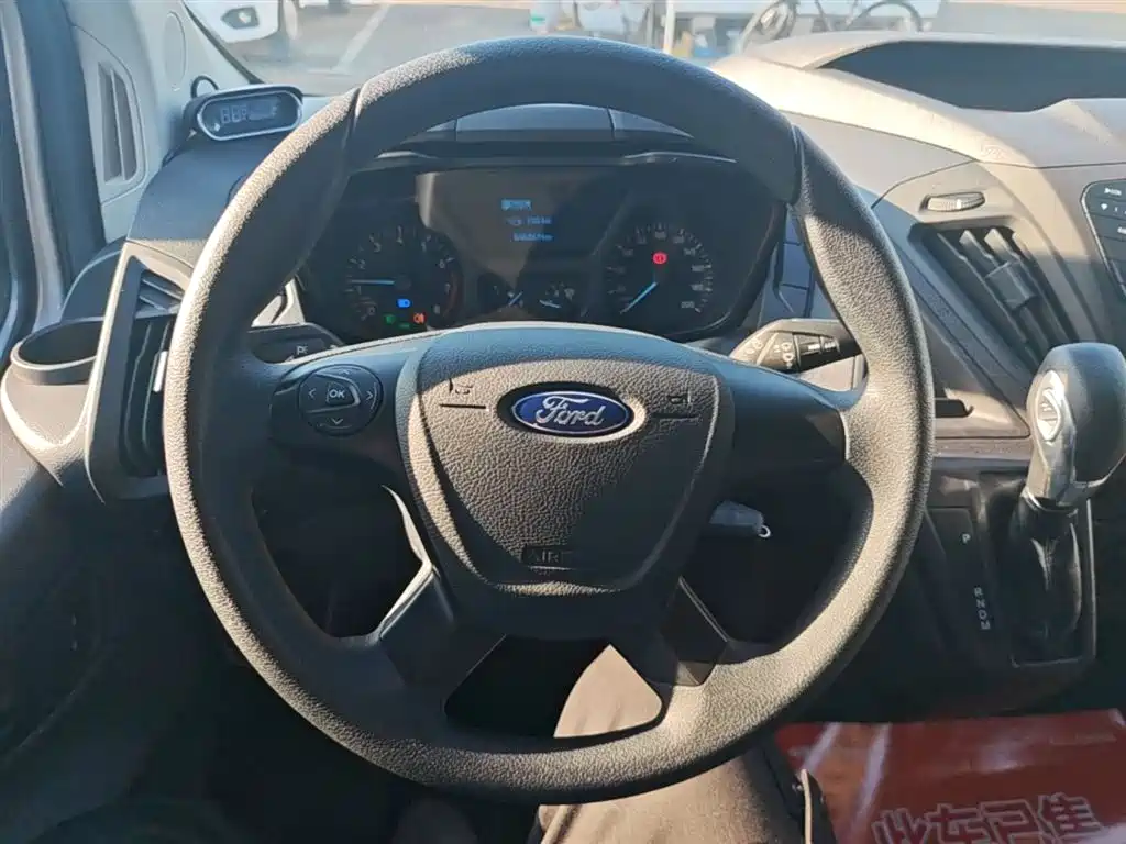 Ford Transit 2021 — фото 11