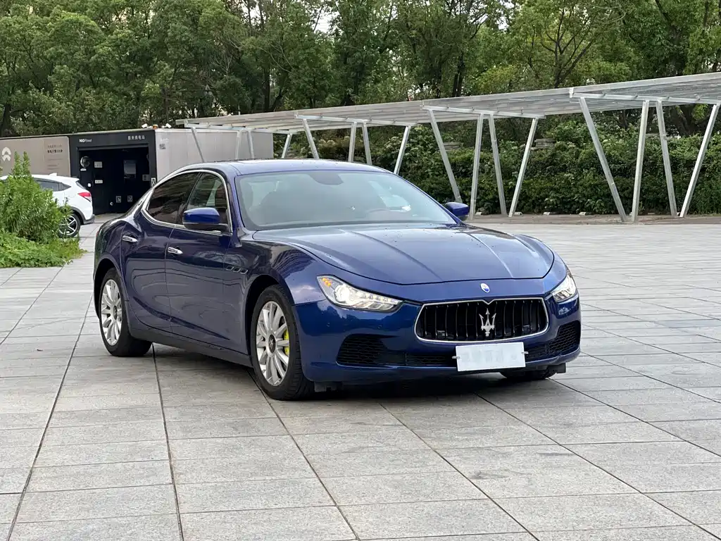 Maserati Ghibli 2017 — фото 3