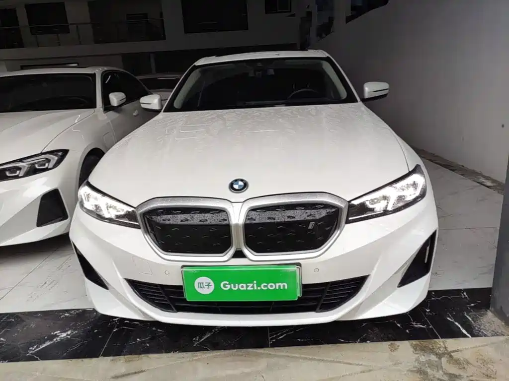 BMW i3 2023