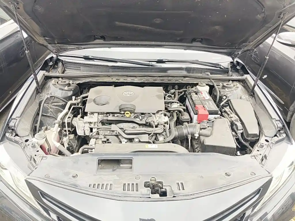 Toyota Camry 2020 — фото 20