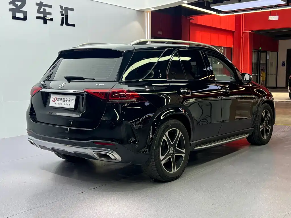 Mercedes-Benz GLE 2023 — фото 15