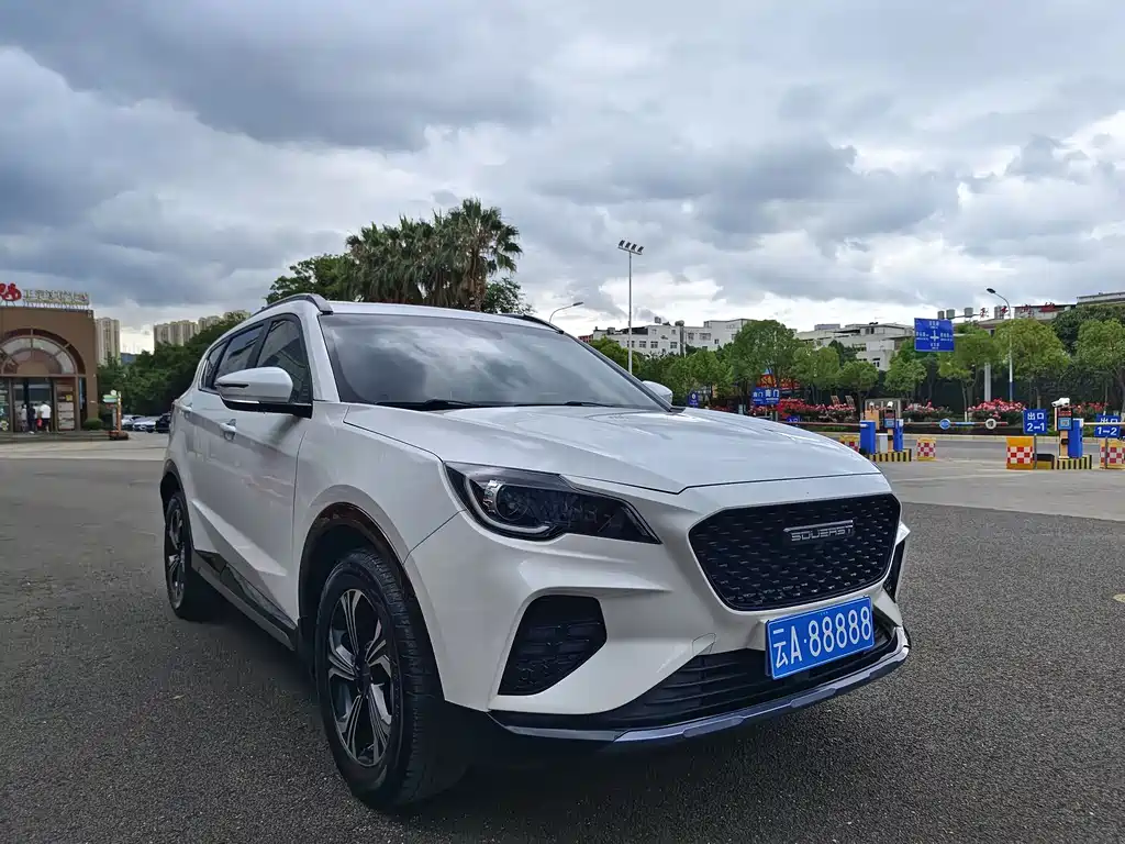 Soueast DX8S 2022