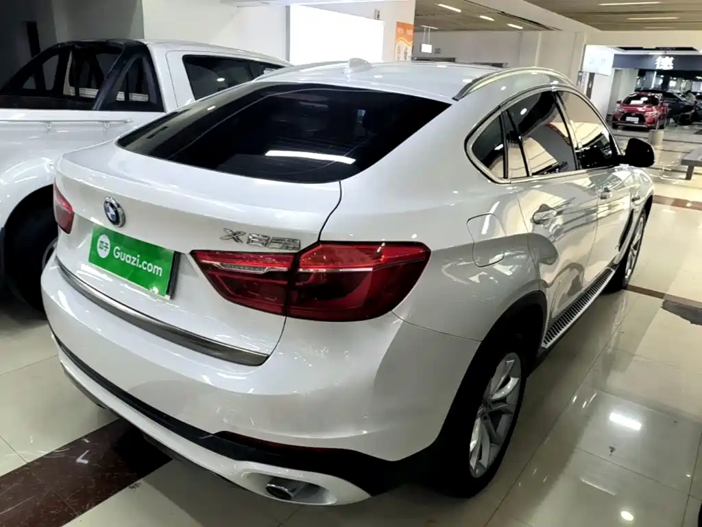 BMW X6 2018 — фото 7