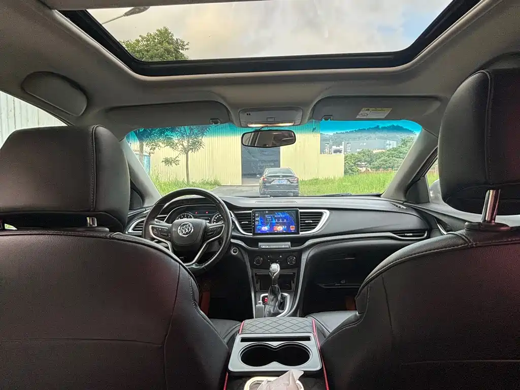 Buick Excelle 2018 — фото 18