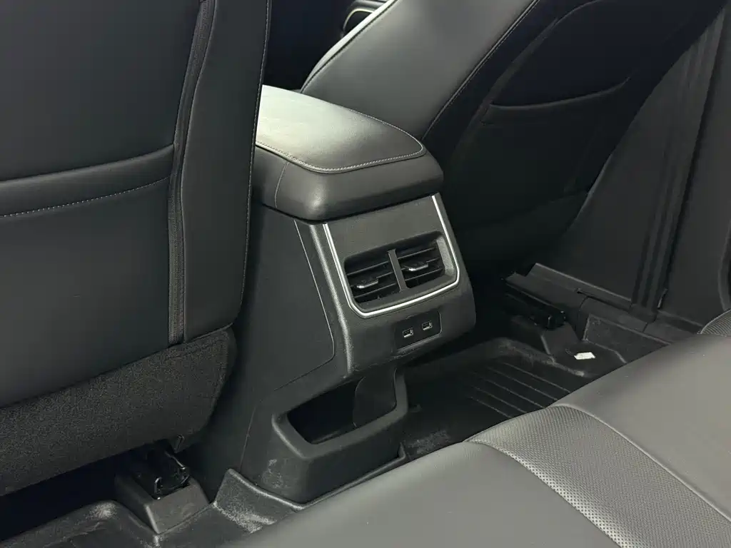 Haval H6 2023 — фото 15