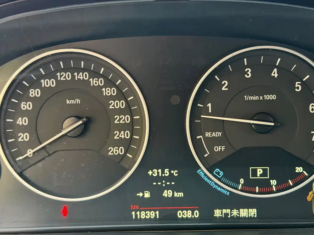 BMW 3 Series GT 2014 — фото 13