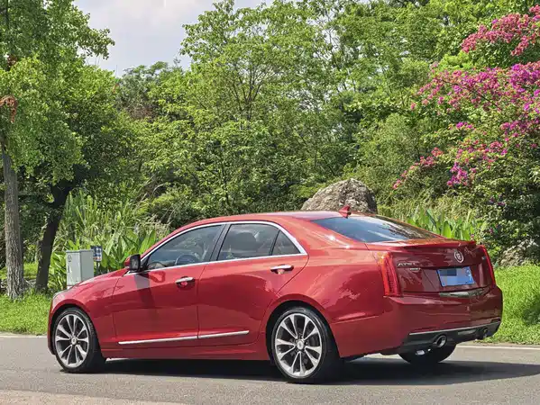 Cadillac ATS-L 2015