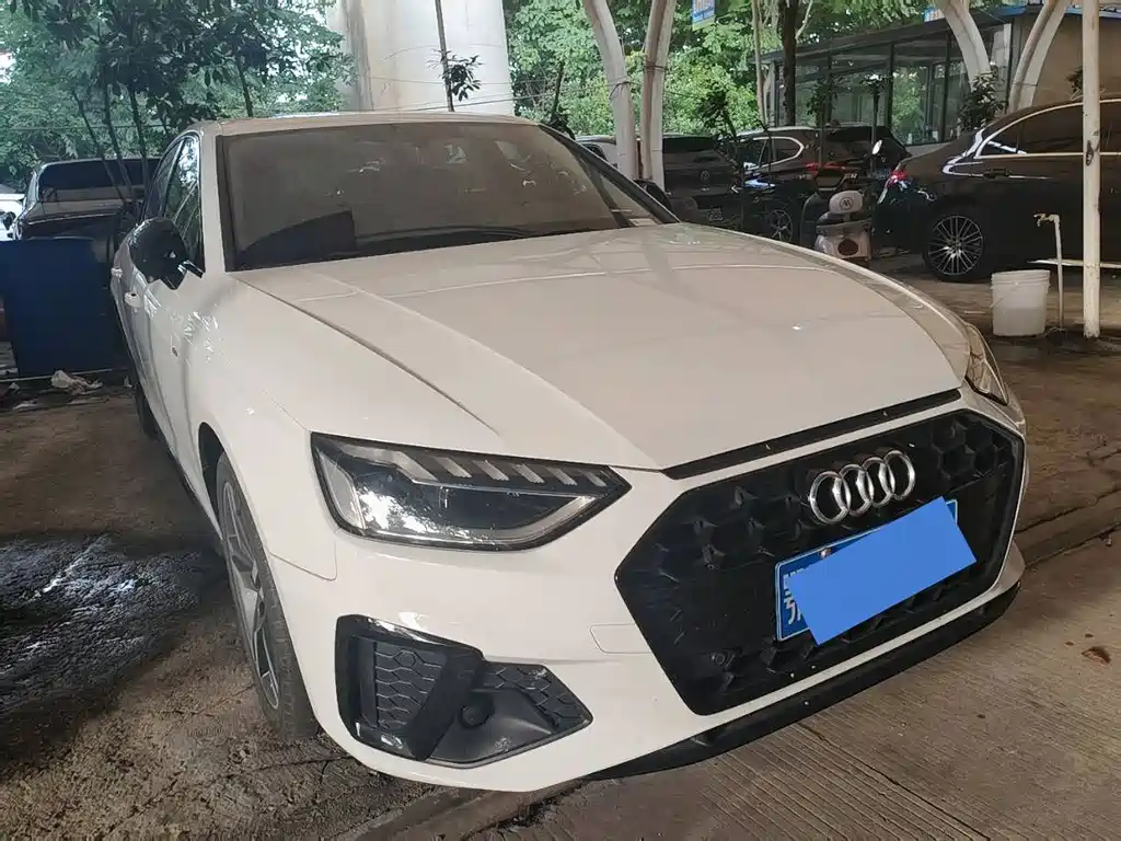 Audi A4L 2022