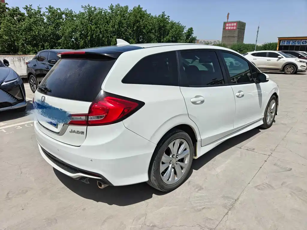 Honda Jade 2018 — фото 9