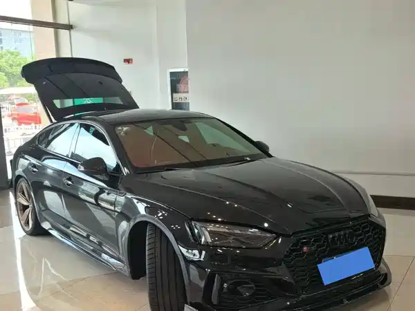 Audi RS 5 2021