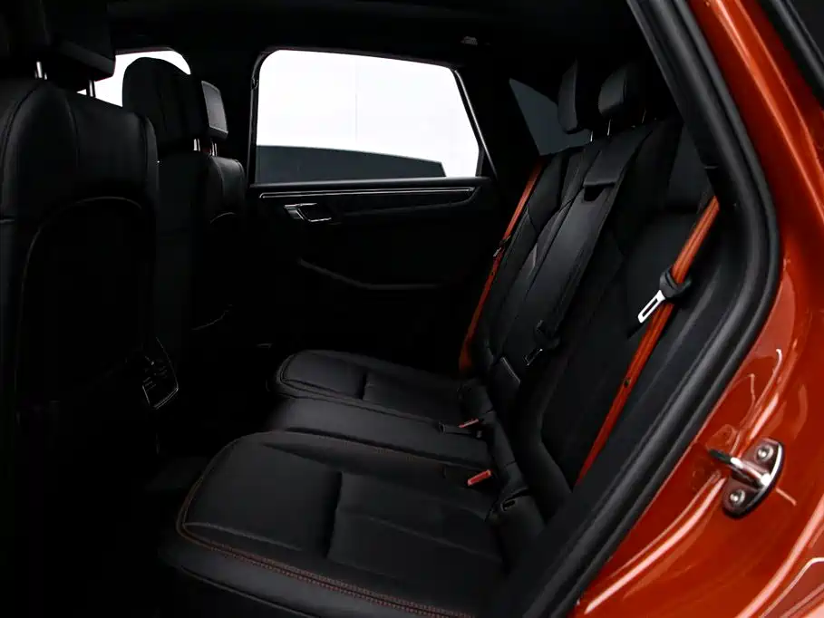 Porsche Macan 2022 — фото 14