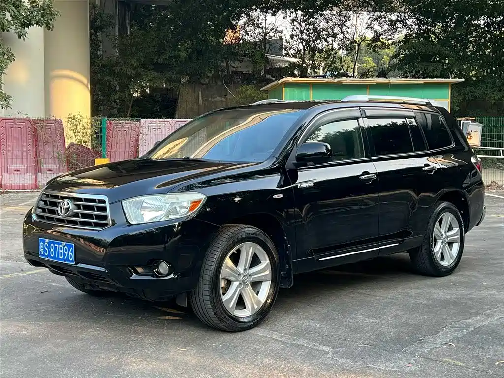 Toyota Highlander 2011