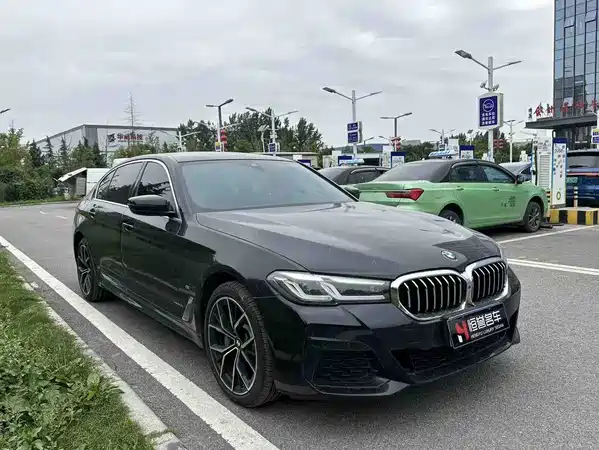 BMW 5 Series 2023