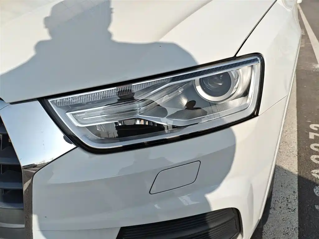 Audi Q3 2018 — фото 18