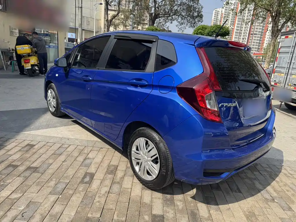Honda Fit 2018 — фото 5