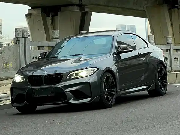 BMW M2 2016