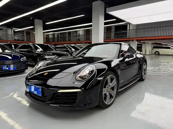 Porsche 911 2018