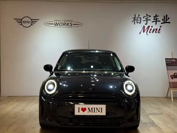 MINI 2022