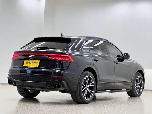 Audi Q8 2022